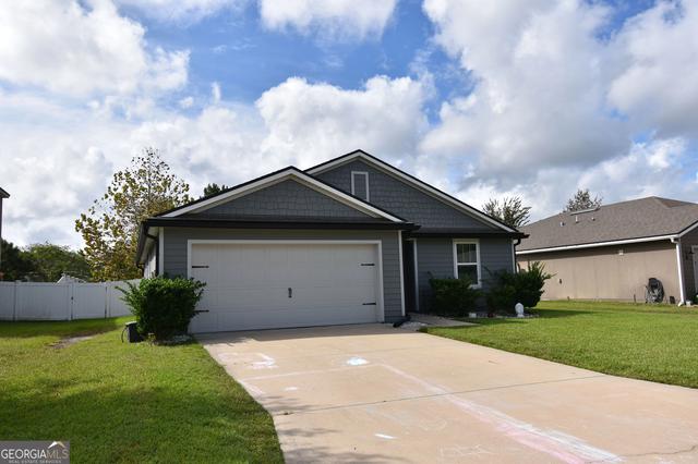 212 Hayworth Ct, Kingsland, GA 31548