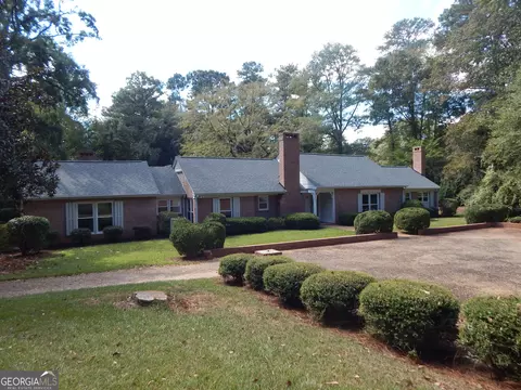 Exterior - 887 Cameron Mill Rd, Lagrange, GA 30240 photo 2 of 10