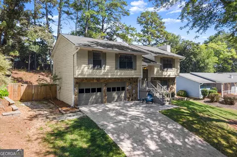 695 Waterbrook Ter, Roswell, GA 30076