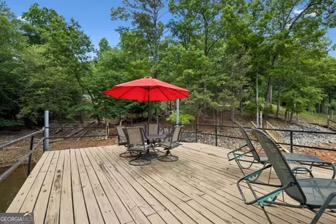 Exterior - 3452 Point View Cir, Gainesville, GA 30506 photo 7 of 10