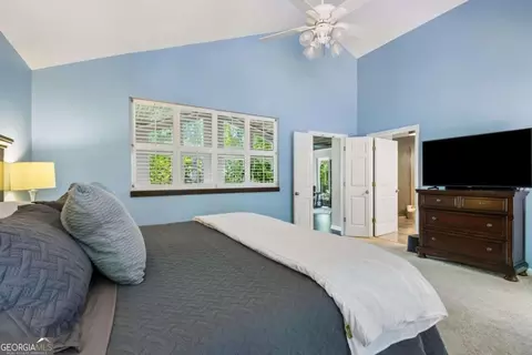 Bedroom - 3452 Point View Cir, Gainesville, GA 30506 photo 4 of 9