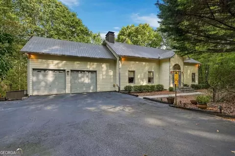 718 Ben Higgins Rd, Dahlonega, GA 30533
