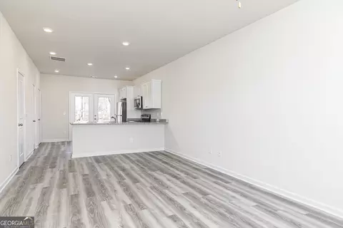 Living - 226 Rooker Dr, Lagrange, GA 30241 photo 3 of 3