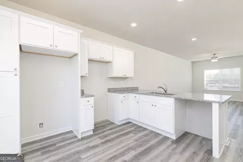 Kitchen - 226 Rooker Dr, Lagrange, GA 30241 photo 2 of 5