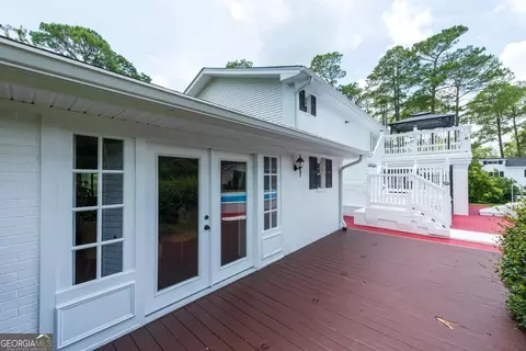 Exterior - 335 Main St, Barwick, GA 31720 photo 15 of 28