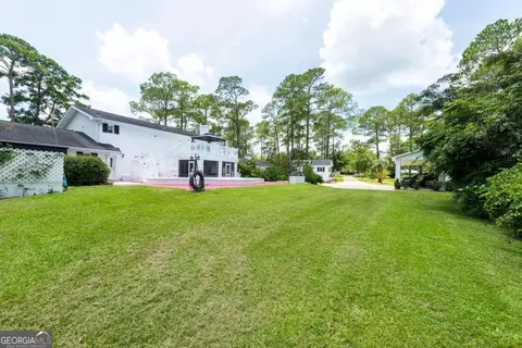 Exterior - 335 Main St, Barwick, GA 31720 photo 22 of 28