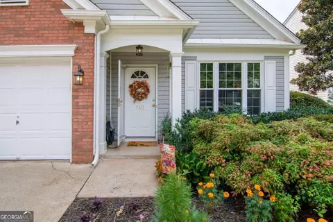 5371 Medlock Corners Dr, Peachtree Corners, GA 30092
