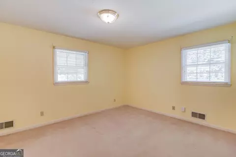 Bedroom - 67 Elder Dr, Jefferson, GA 30549 photo 5 of 8