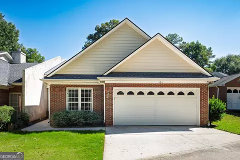 131 Greison Trl, Newnan, GA 30263