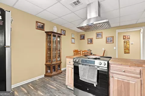 Kitchen - 203 Firetower Rd, Jasper, GA 30143 photo 6 of 6