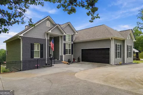 Exterior - 203 Firetower Rd, Jasper, GA 30143 photo 2 of 6