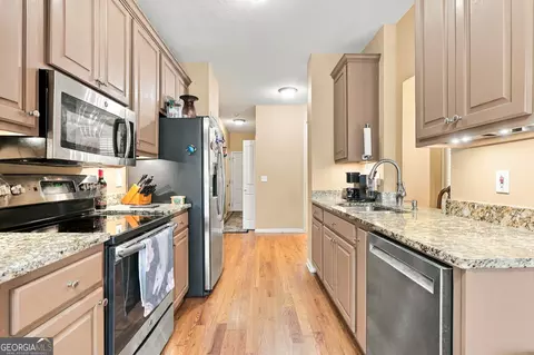 Kitchen - 203 Firetower Rd, Jasper, GA 30143 photo 1 of 6