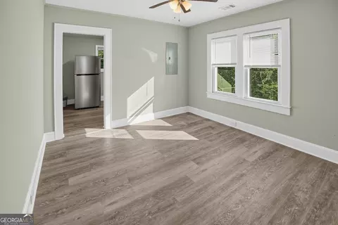 Living - 43 E Rountree Rd, Toccoa, GA 30577 photo 1 of 5