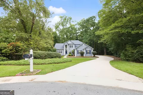 35 Parlor Cir, Sharpsburg, GA 30277