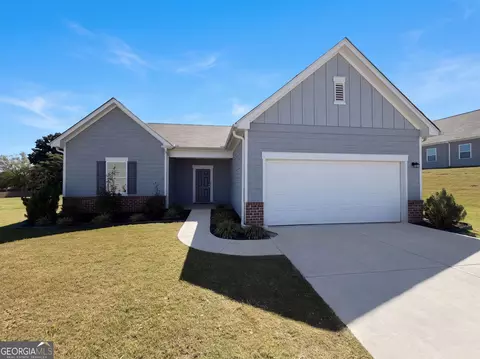 62 Pond Ct, Hoschton, GA 30548