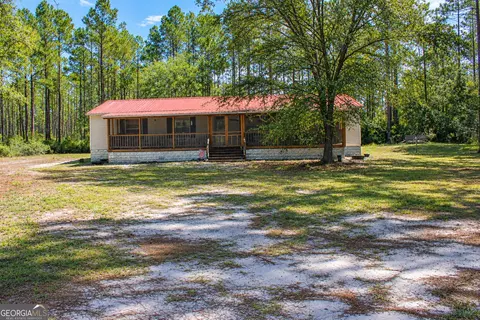 820 Ira Crews Rd, Folkston, GA 31537