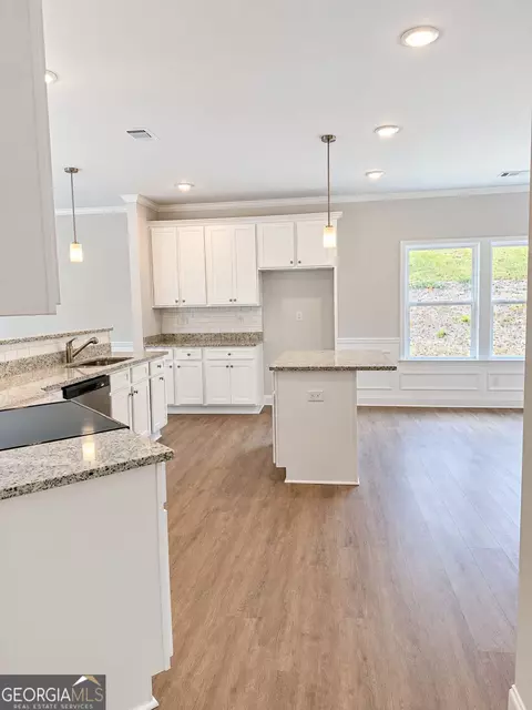 Kitchen - 4472 Rivercliffs Way, Gray, GA 31032 photo 2 of 3