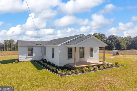 1398 Mt Hebron Rd, Hartwell, GA 30643