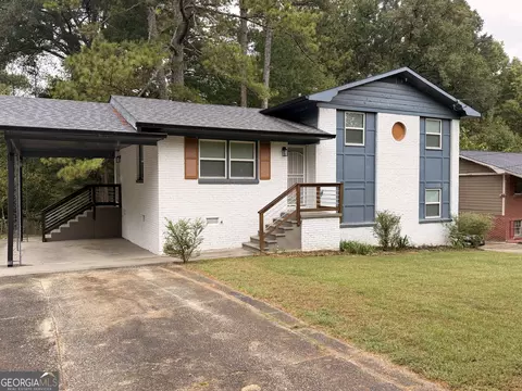 3589 Eisenhower Cir, Atlanta, GA 30354