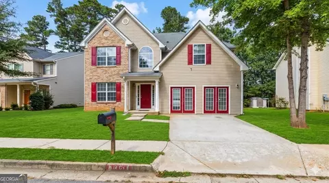 18 Belmont Park Ln, Newnan, GA 30263