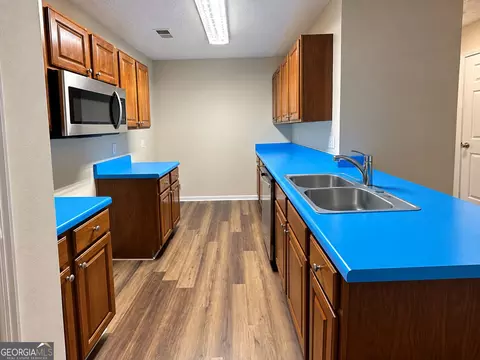 Kitchen - 2055 Grove Way, Hampton, GA 30228 photo 1 of 2