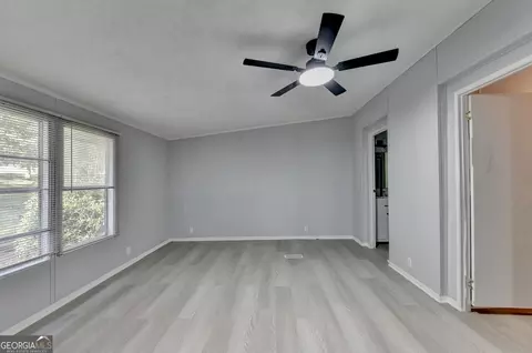 Living - 5500 Hemlock Ct, Lula, GA 30554 photo 15 of 15