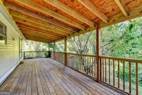 Exterior - 5500 Hemlock Ct, Lula, GA 30554 photo 6 of 12