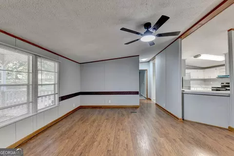 Living - 5500 Hemlock Ct, Lula, GA 30554 photo 4 of 15