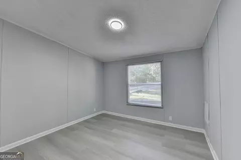 Bedroom - 5500 Hemlock Ct, Lula, GA 30554 photo 4 of 8