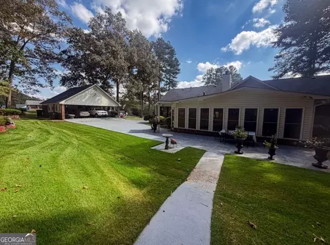 151 Samanda Cir, Rockmart, GA 30153