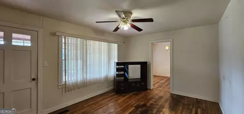Living - 75 Pressley Ln, Toccoa, GA 30577 photo 1 of 2