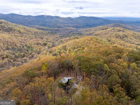 1250 Lost Forest Rd, Ellijay, GA 30536