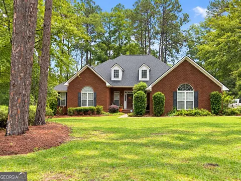 207 Wellington Cir, Statesboro, GA 30458