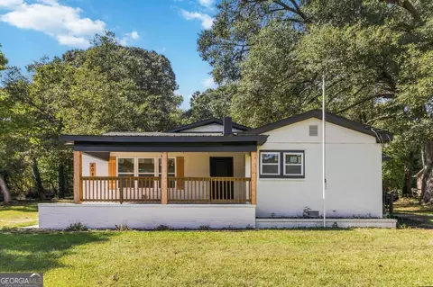 Exterior - 6089 Evans Dr, Rex, GA 30273 photo 3 of 10