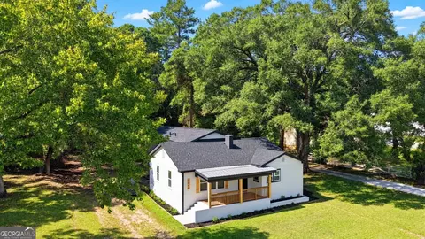 Exterior - 6089 Evans Dr, Rex, GA 30273 photo 1 of 10