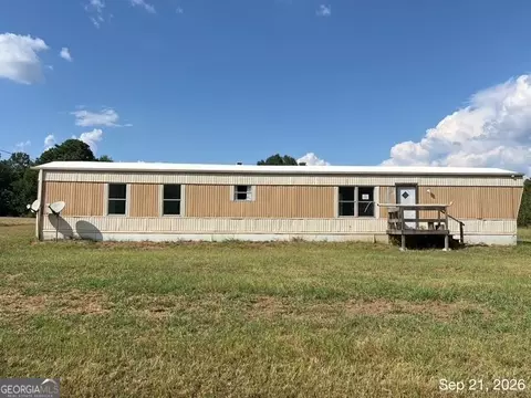 37 Thornton Dr, Winterville, GA 30683
