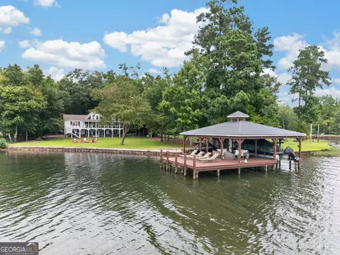 332 Rockville Springs Dr, Eatonton, GA 31024