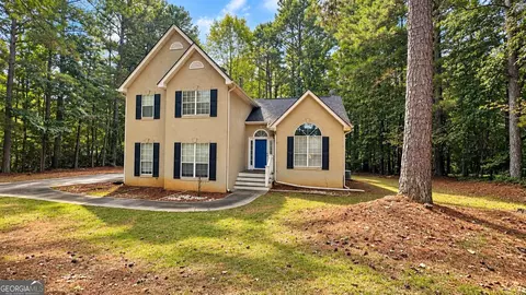 20 Bartlett Dr, Sharpsburg, GA 30277
