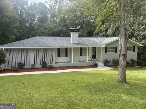 3717 Scarlet Dr, Douglasville, GA 30135