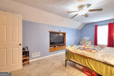 Bedroom - 1260 Kilpatrick Ln, Bethlehem, GA 30620 photo 8 of 10