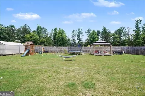 Exterior - 90 Victory Ln, Covington, GA 30016 photo 3 of 4