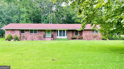 220 Fannin Rd, Griffin, GA 30223