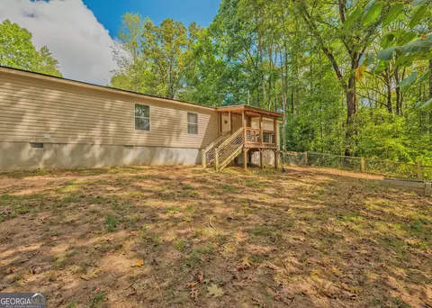 Exterior - 594 Neal Rd, Commerce, GA 30530 photo 5 of 8