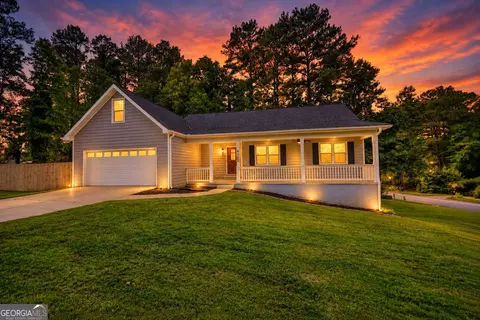 4302 Derbyshire Trce SE, Conyers, GA 30094