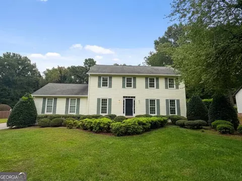 7499 Saybrook Trl, Jonesboro, GA 30236