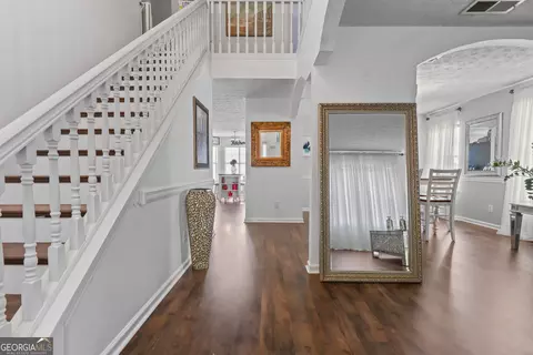 Entry Way - 795 Compton Ln, Mcdonough, GA 30253 photo 3 of 10