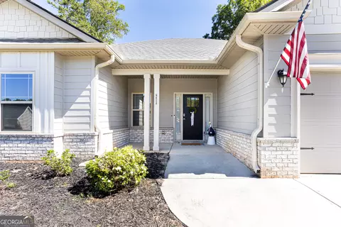 Exterior - 2309 Remington Dr, Commerce, GA 30529 photo 3 of 5