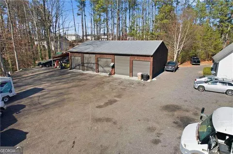 Exterior - 635 Colbert Rd, Dallas, GA 30132 photo 11 of 11