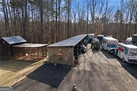 Exterior - 635 Colbert Rd, Dallas, GA 30132 photo 10 of 11