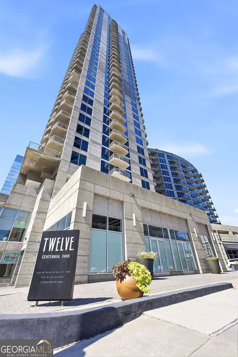 400 W Peachtree St NW #2801-2, Atlanta, GA 30308